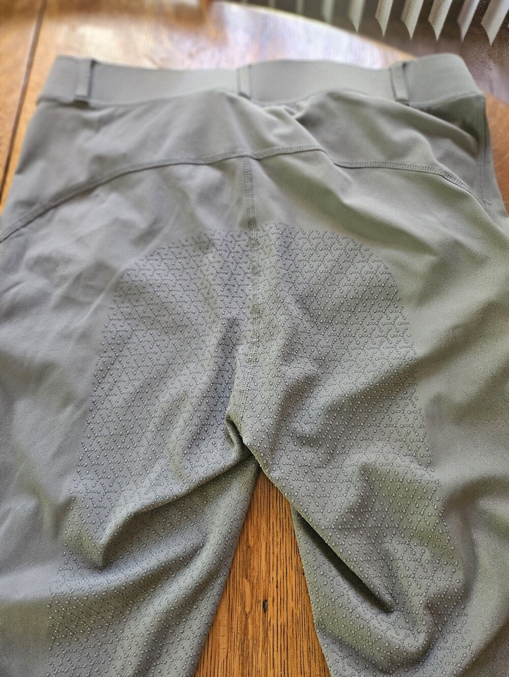 Women's Large Riding Breeches. - Picture 3 of 4